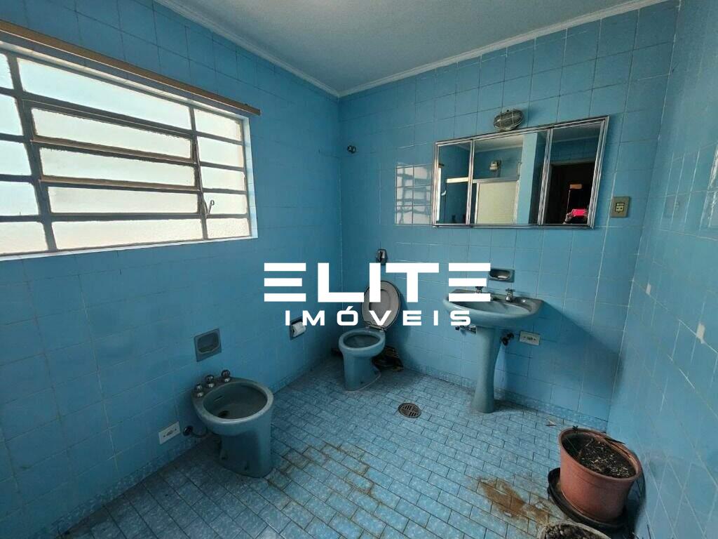 Sobrado à venda no Vila Bastos: 