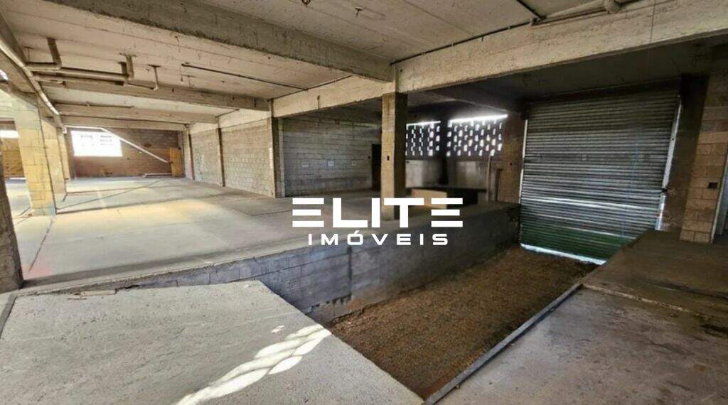 Galpão à venda no Campestre: 