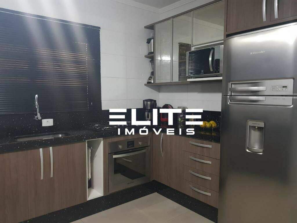 Sobrado à venda no Parque Marajoara: 