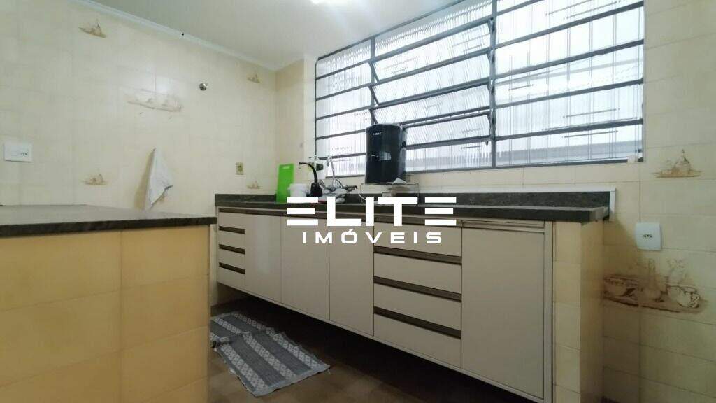 Sobrado à venda no Bairro Jardim: 