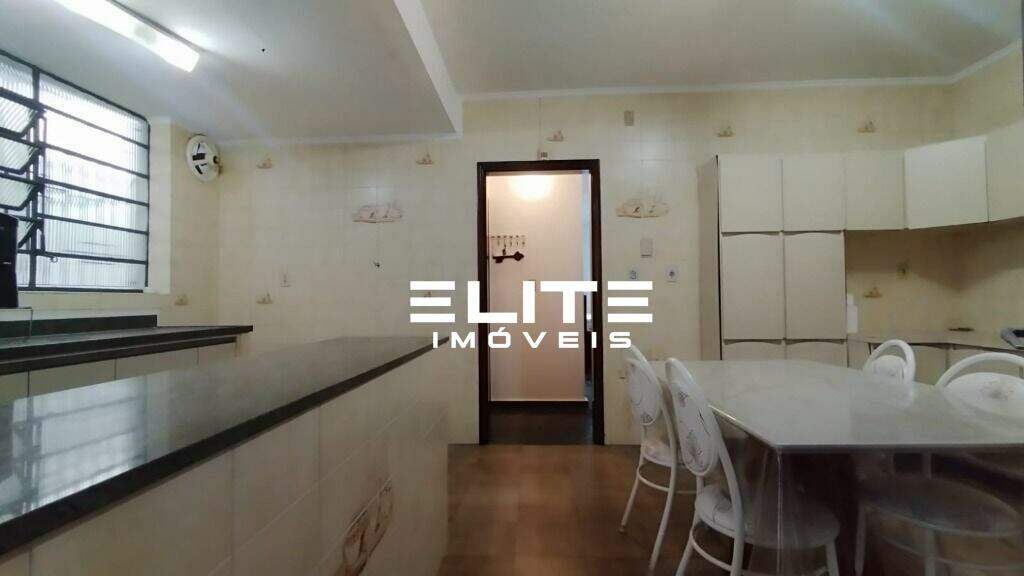 Sobrado à venda no Bairro Jardim: 