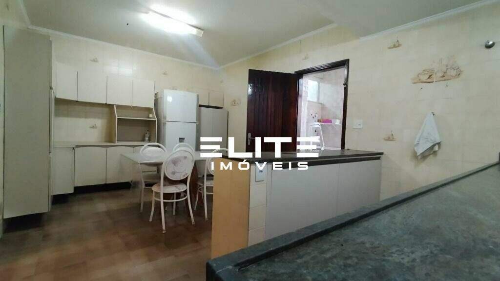 Sobrado à venda no Bairro Jardim: 