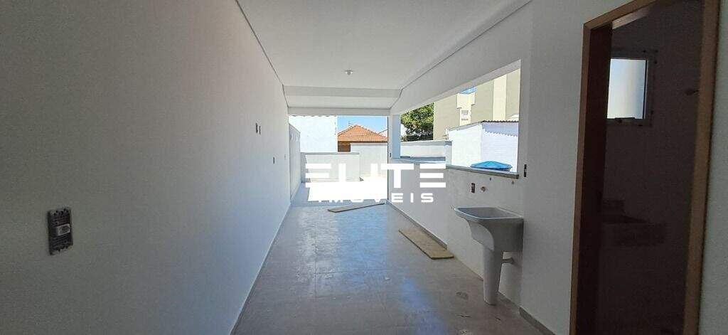 Cobertura à venda no Parque das Nações: 