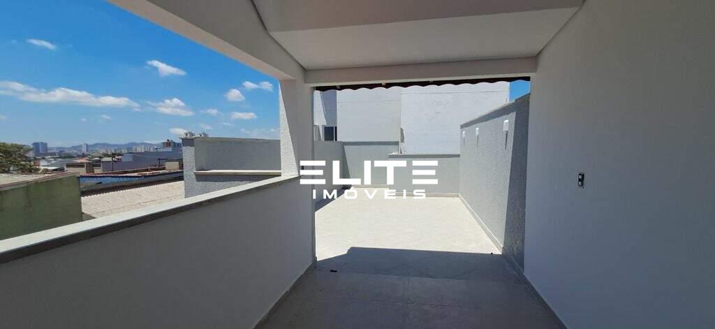 Cobertura à venda no Parque das Nações: 