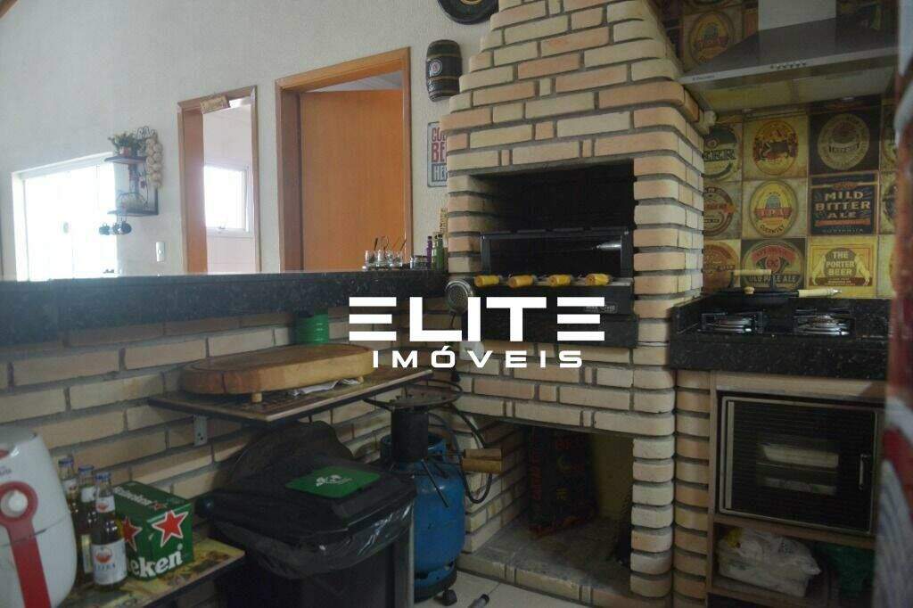 Cobertura à venda no Campestre: Churrasqueira  e coocktop