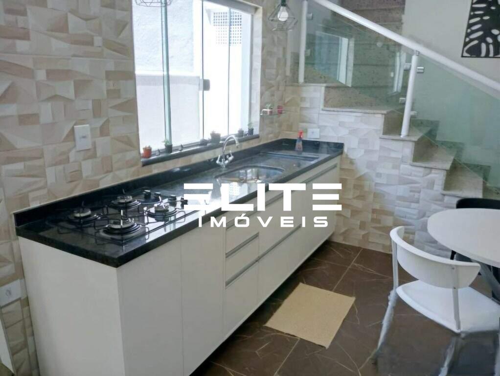 Sobrado à venda no Vila Scarpelli: 