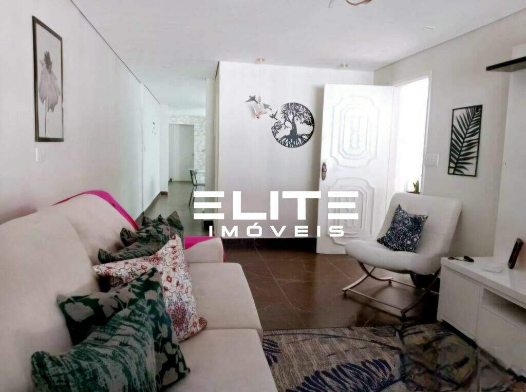 Sobrado à venda no Vila Scarpelli: 