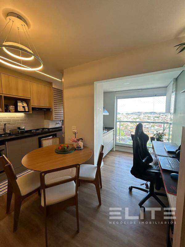 Apartamento à venda no Vila Alzira: 