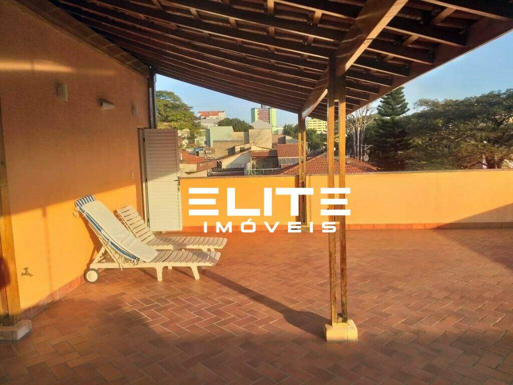 Cobertura à venda no Parque das Nações: 