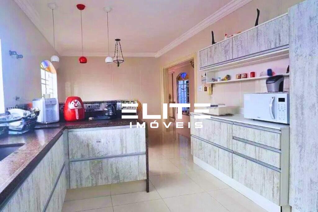 Casa à venda no Bairro Jardim: 