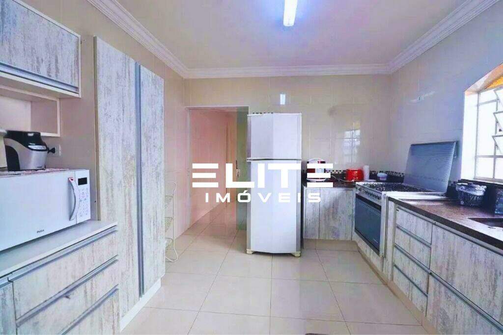 Casa à venda no Bairro Jardim: 