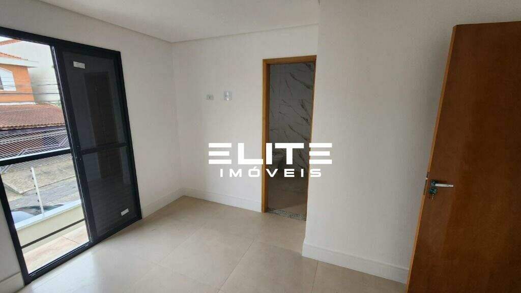 Sobrado à venda no Campestre: 