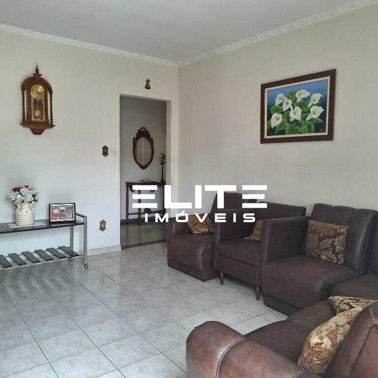 Casa à venda no Campestre: 