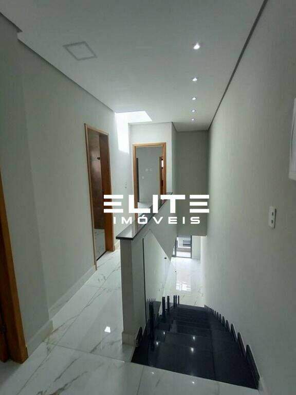 Sobrado à venda no Vila Floresta: 