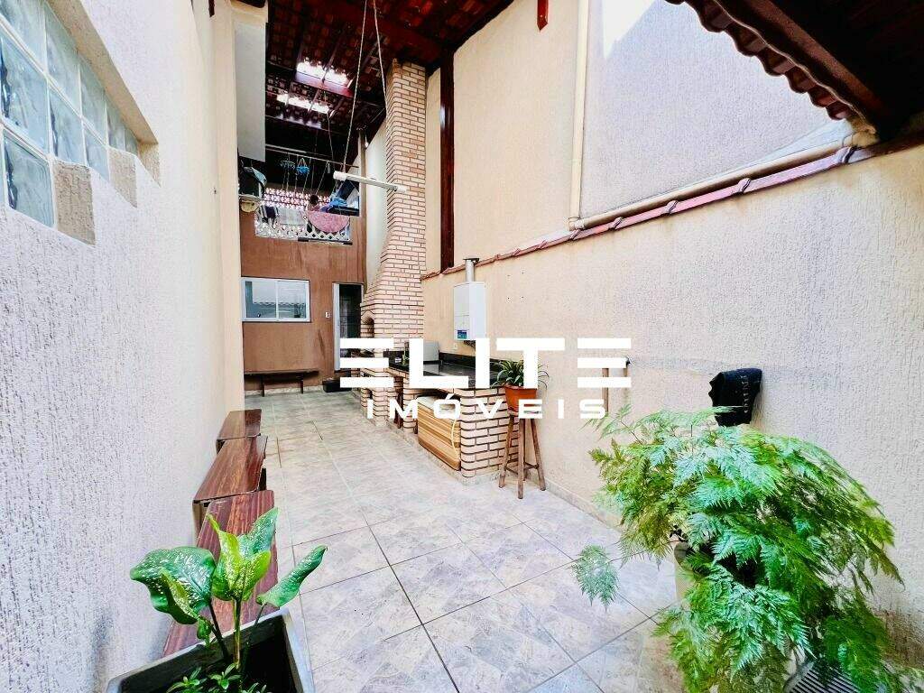 Sobrado à venda no Vila Camilópolis: 