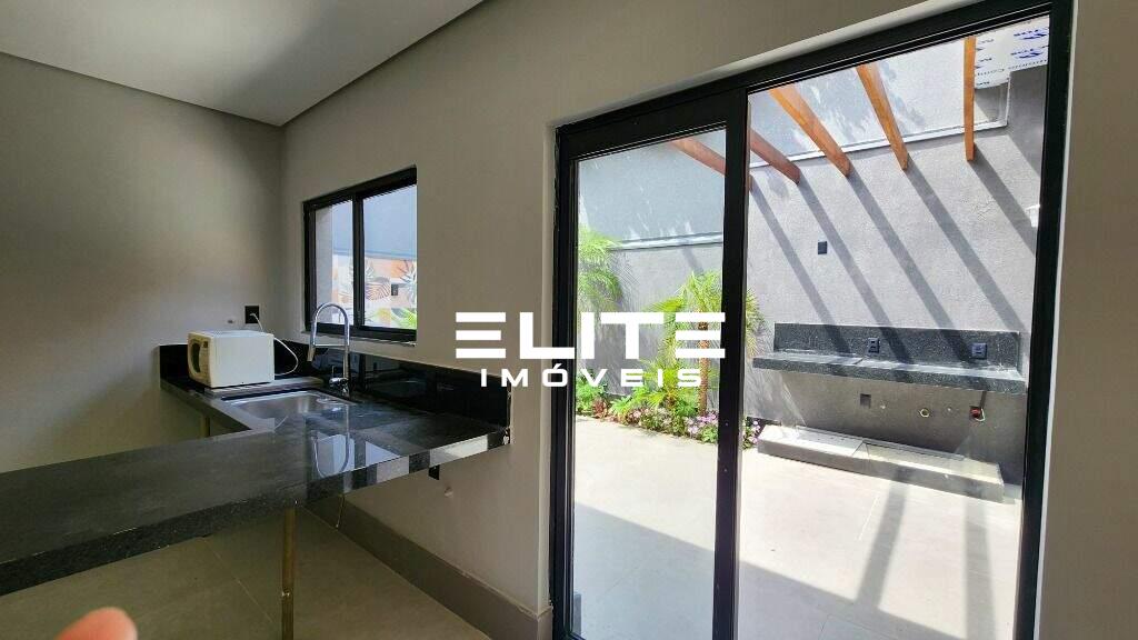 Sobrado à venda no Jardim Bela Vista: 