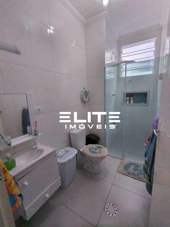 Sobrado à venda no Vila Valparaíso: 