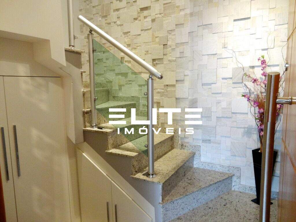 Sobrado à venda no Vila Alice: 