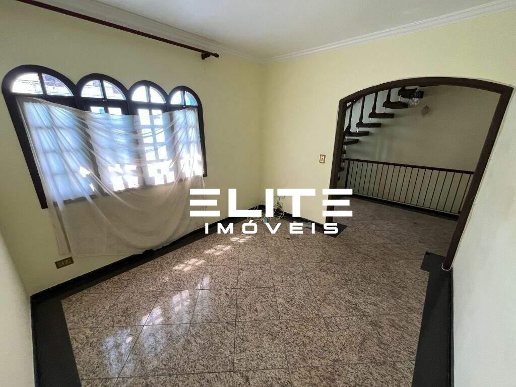 Sobrado à venda no Campestre: 