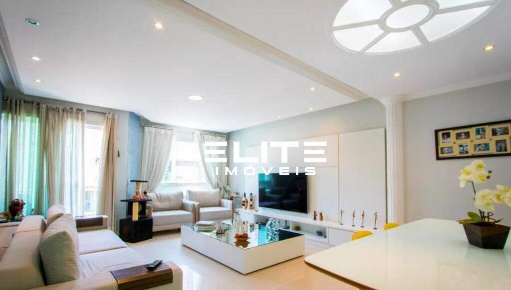 Sobrado à venda no Campestre: 