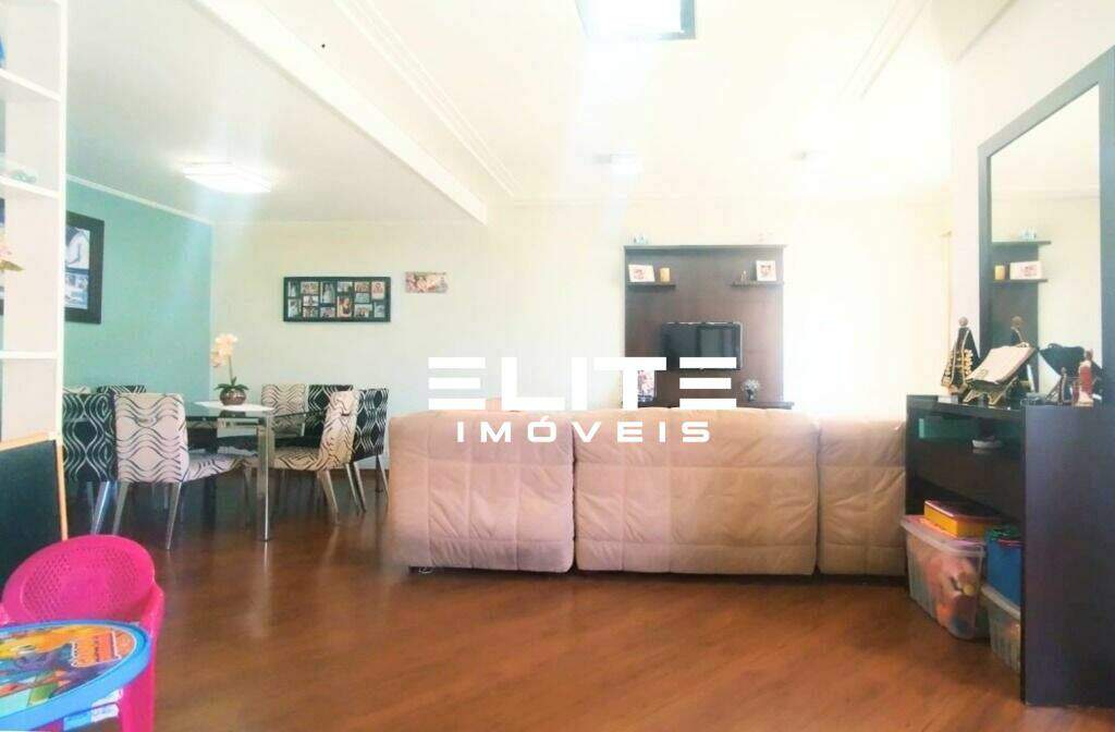 Sobrado à venda no Campestre: 