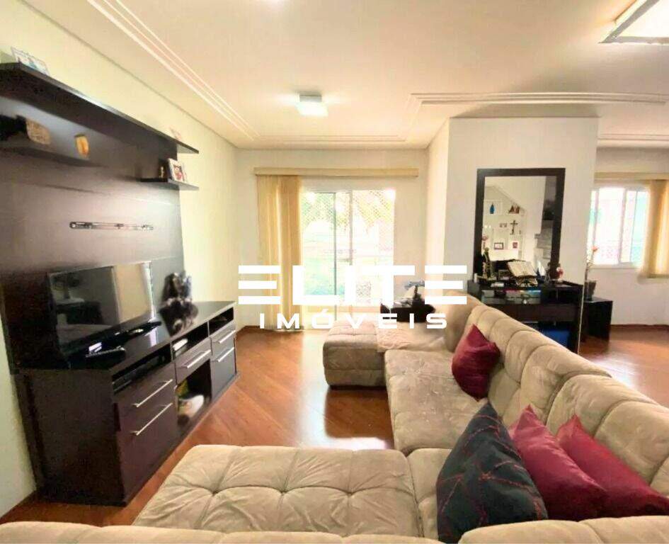 Sobrado à venda no Campestre: 