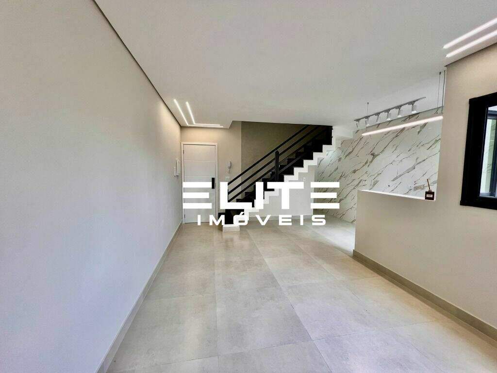 Cobertura à venda no Bairro Jardim: 