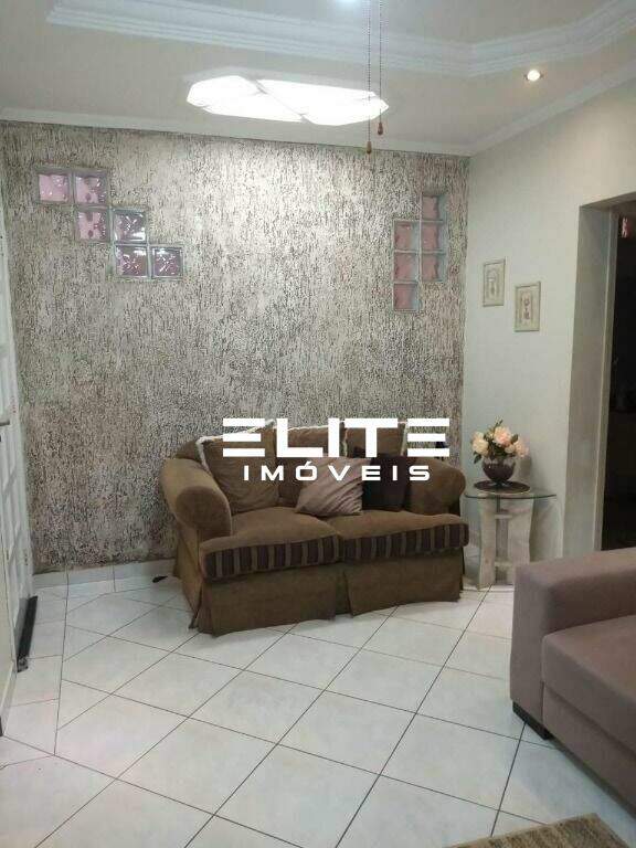 Sobrado à venda no Jardim Oriental: 