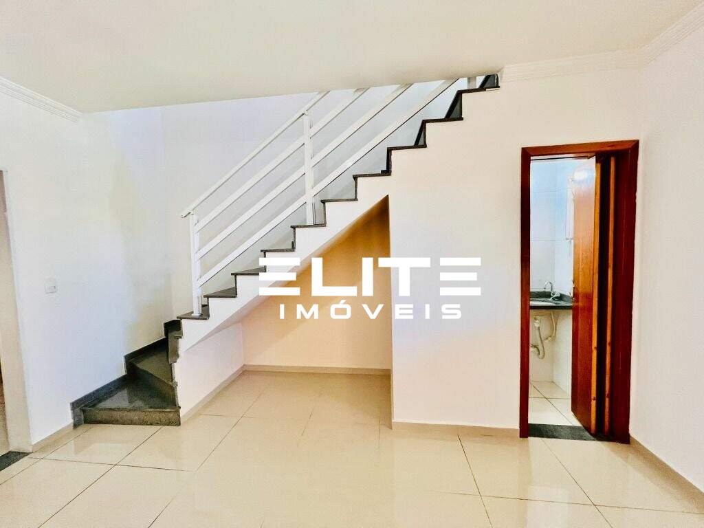 Sobrado à venda no Vila Linda: 