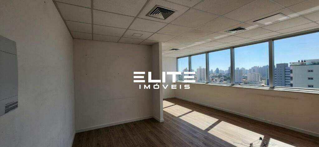 Sala à venda no Vila Bastos: 