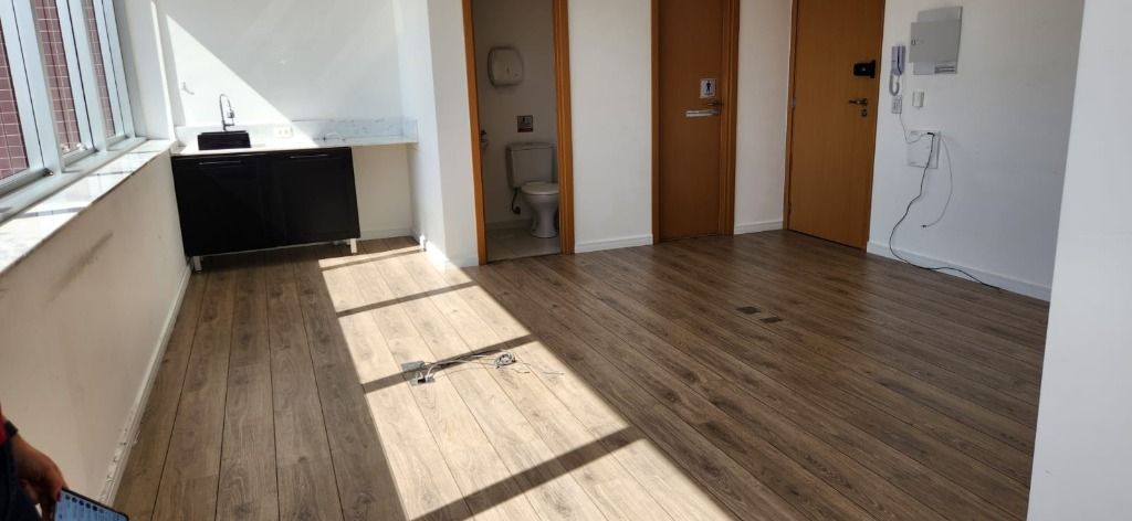 Sala à venda no Vila Bastos: 