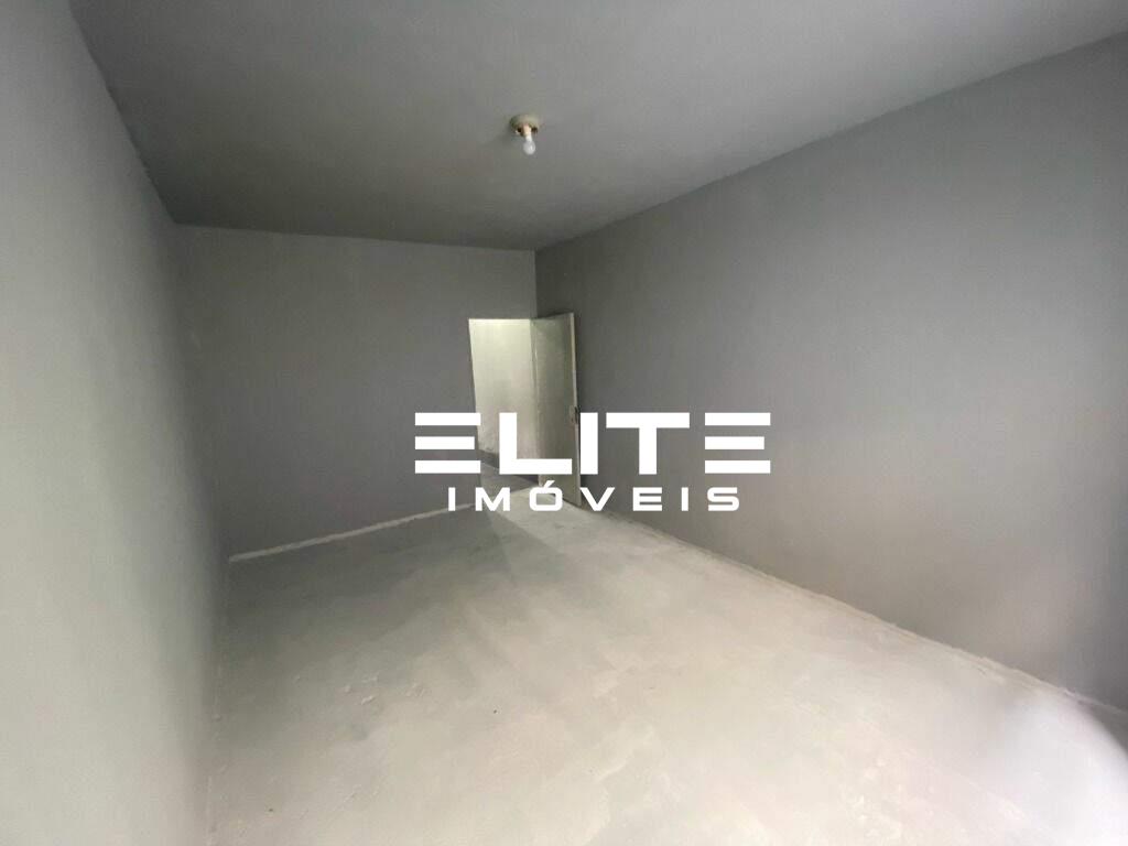 Casa à venda no Vila Scarpelli: 