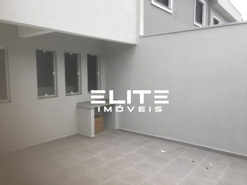 Sobrado à venda no Campestre: 