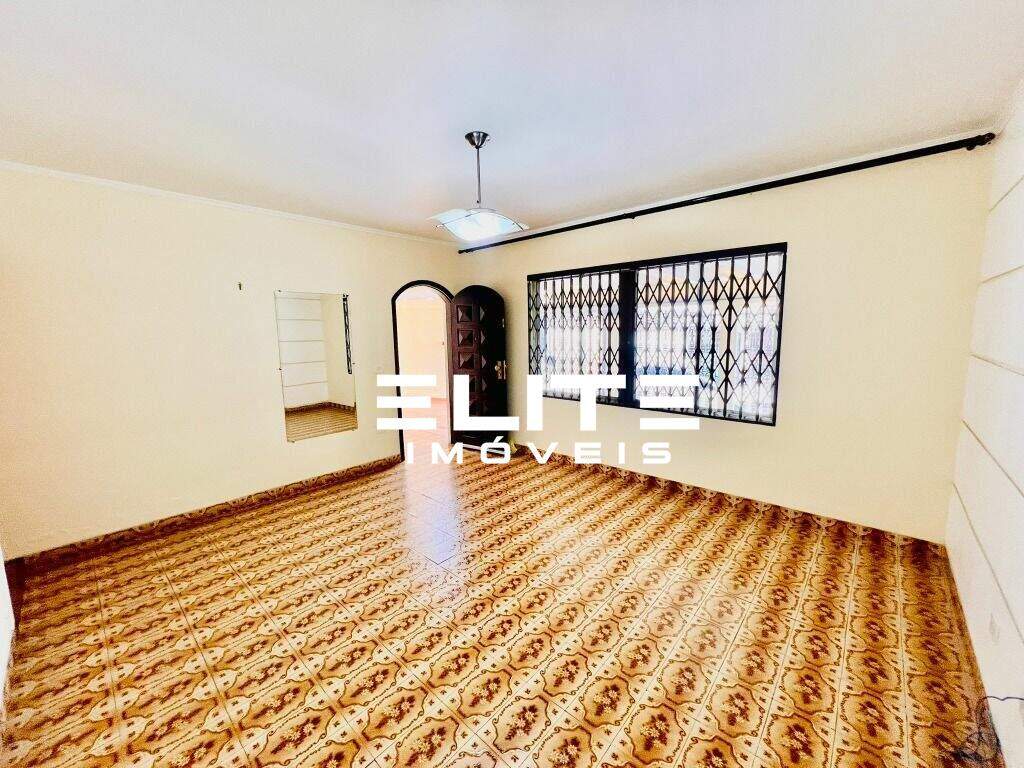 Sobrado à venda no Santa Maria: 