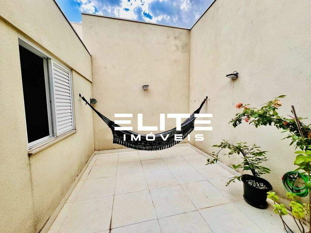 Cobertura à venda no Bairro Jardim: 