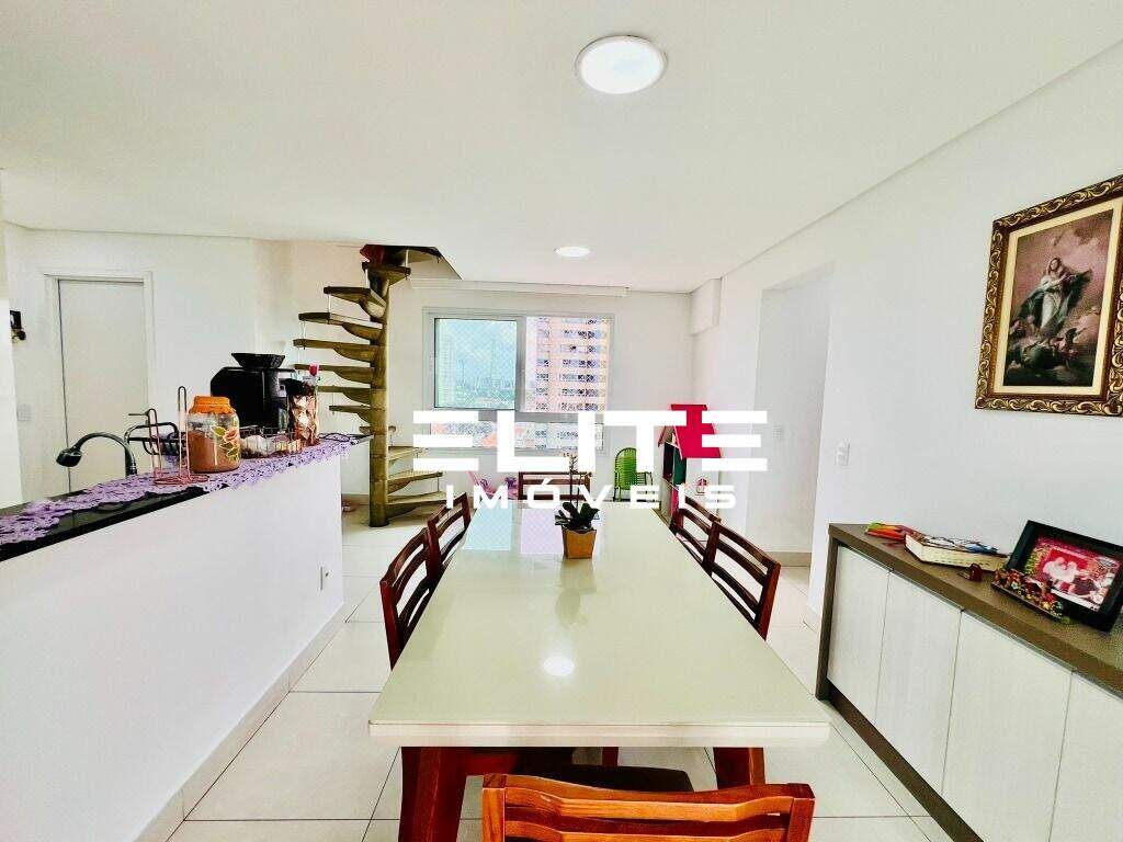 Cobertura à venda no Bairro Jardim: 