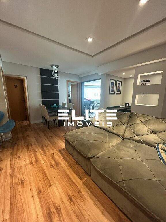 Apartamento à venda no Vila Scarpelli: 