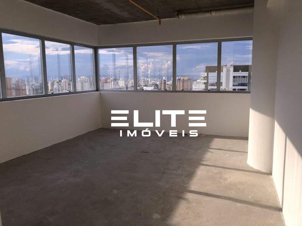 Sala à venda no Centro: 