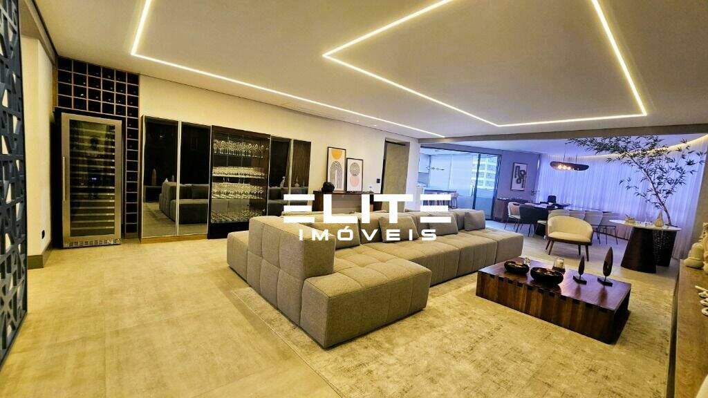 Apartamento à venda no Bairro Jardim: 