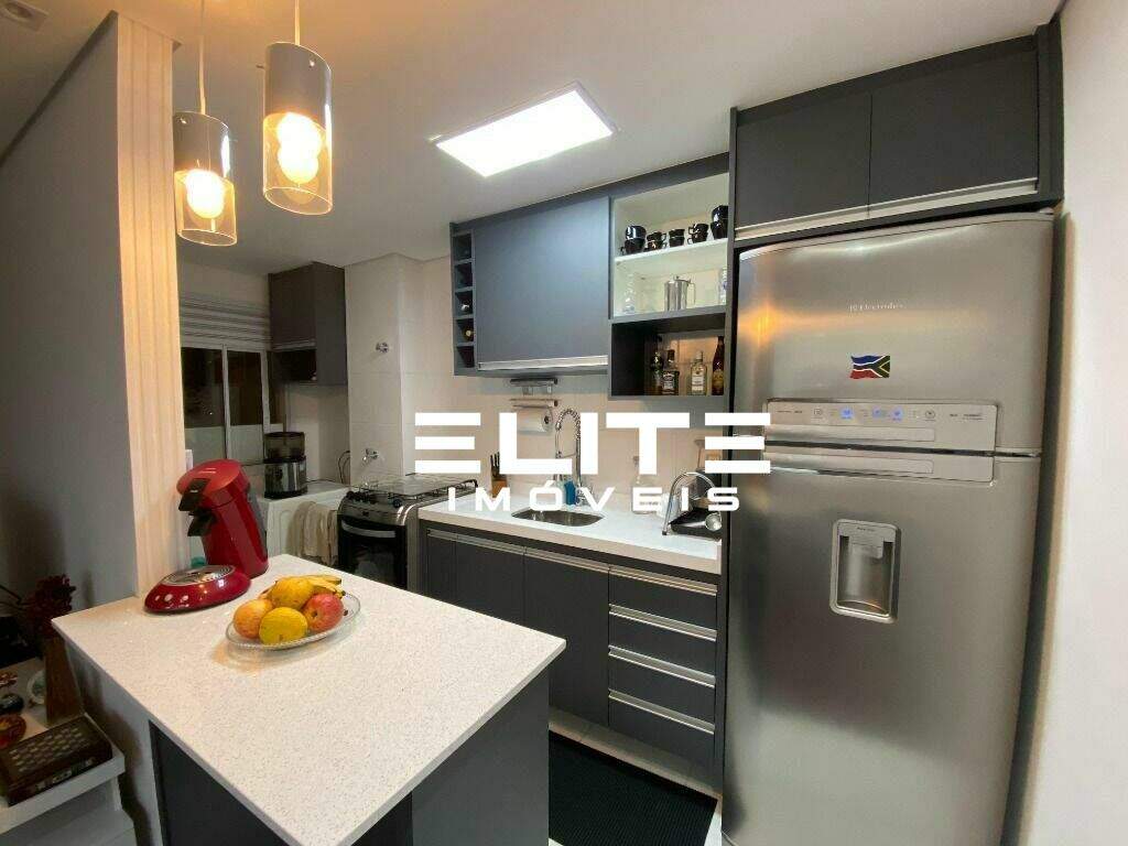 Apartamento à venda no Vila Eldízia: 