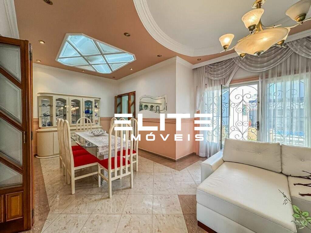 Sobrado à venda no Olímpico: 