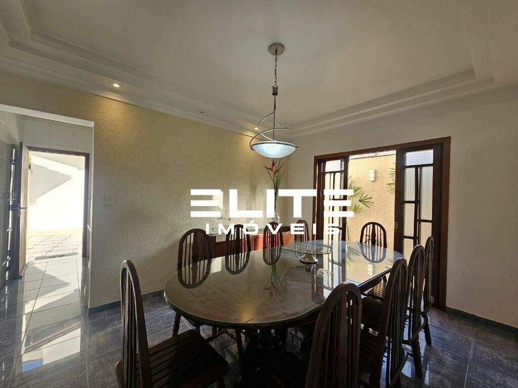 Sobrado à venda no Santa Paula: 