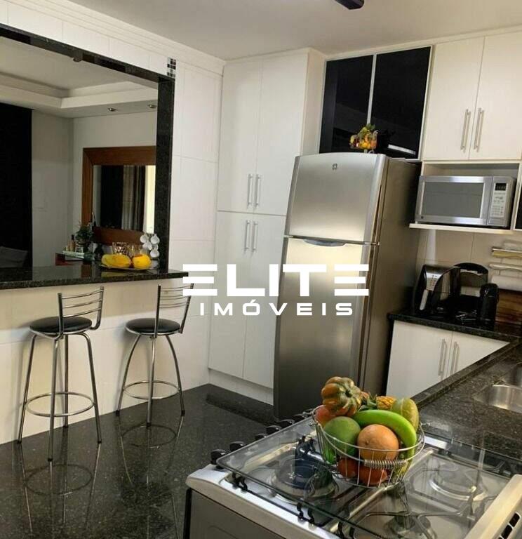 Casa à venda no Cerâmica: 