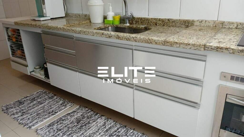 Sobrado à venda no Vila América: 