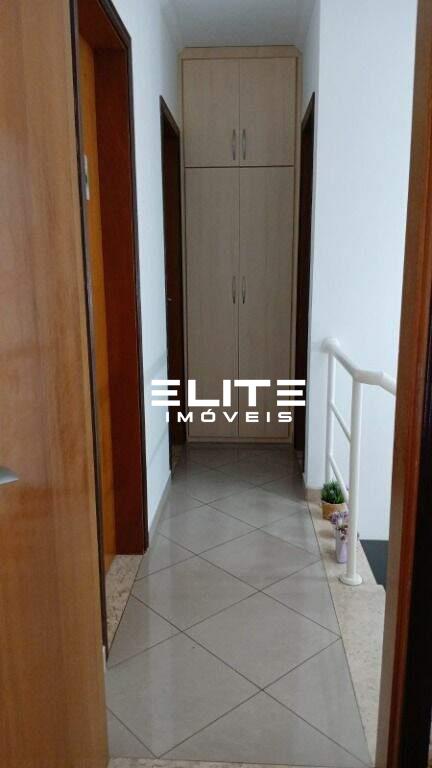 Sobrado à venda no Vila América: 