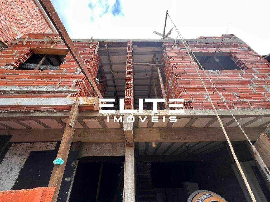 Sobrado à venda no Vila Alice: 