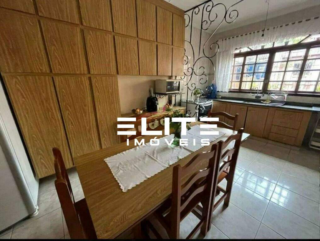 Casa à venda no Campestre: 