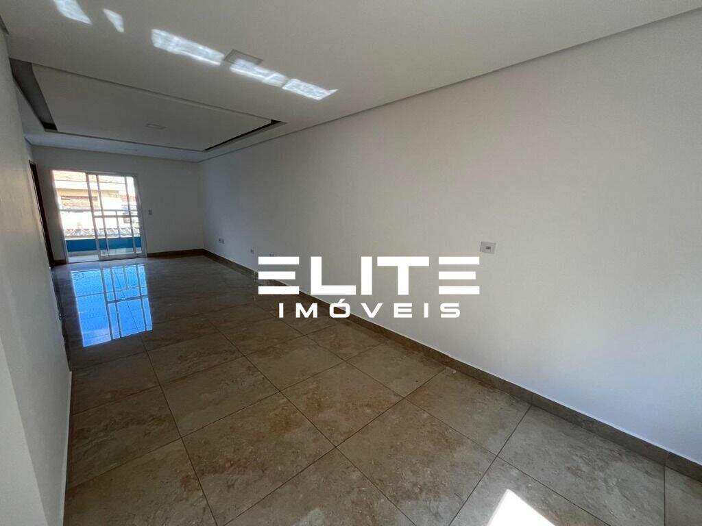 Sobrado à venda no Campestre: 