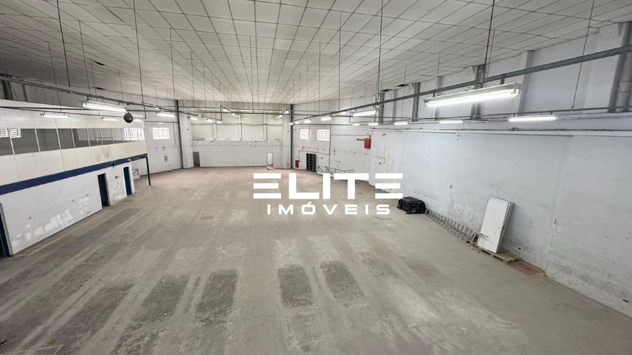 Galpão à venda no Vila Alpina: 