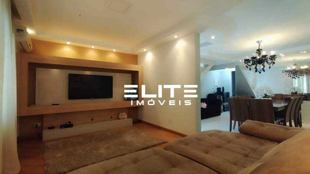 Sobrado à venda no Campestre: 